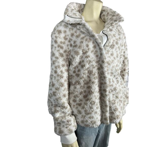 Thread & Supply Teddy Bear Coat Jacket Leopard Print Fluffy Cozy Soft S Small - Picture 3 of 9